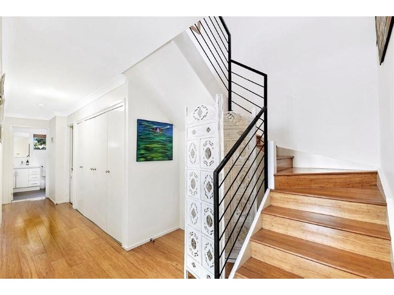 1/38 Pine Avenue, Surfers Paradise QLD 4217