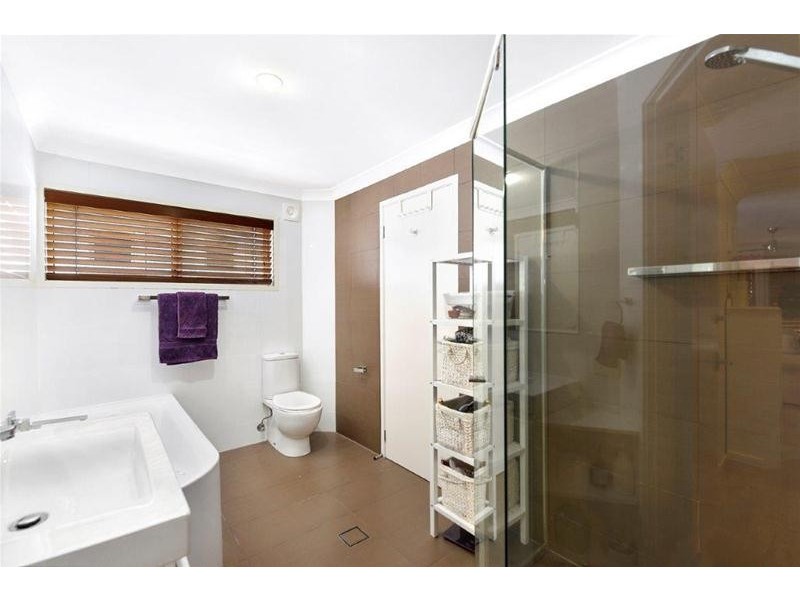 1/38 Pine Avenue, Surfers Paradise QLD 4217