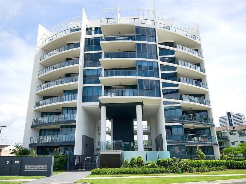 502/6  Tarcoola Crescent ‘Riva on Chevron’, Chevron Island QLD 4217