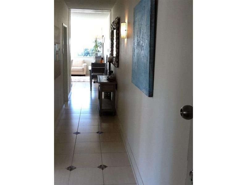 34  Hanlan Street, Surfers Paradise QLD 4217