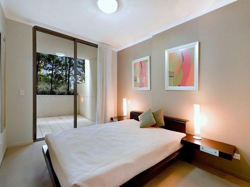 114/21 Cypress Avenue, Surfers Paradise QLD 4217