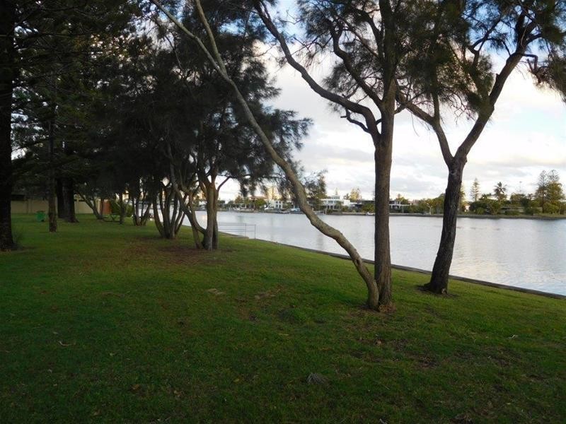 1/47 Sunset Boulevard, Surfers Paradise QLD 4217