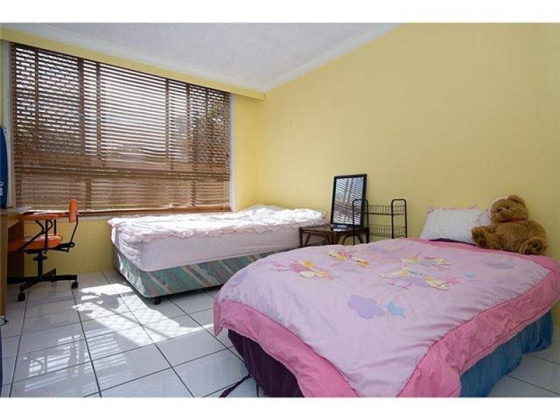 2 Sunrise Boulevard ‘Lighthouse’, Surfers Paradise QLD 4217