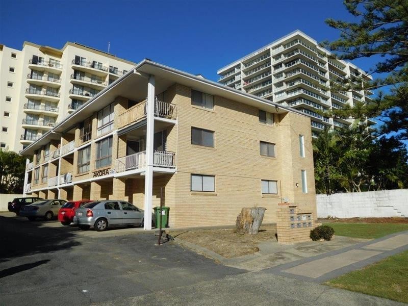 8/19 River Terrace, Surfers Paradise QLD 4217
