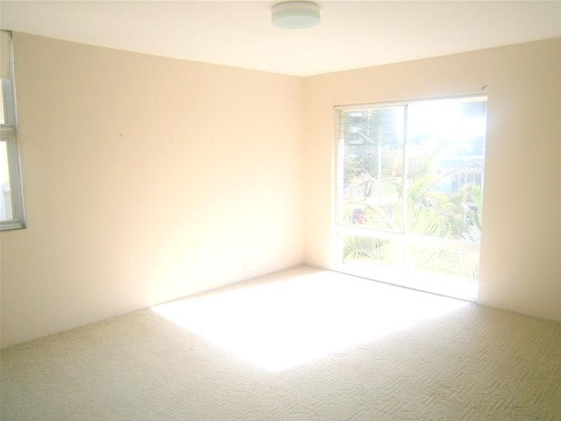 61 Garfield Terrace, Surfers Paradise QLD 4217