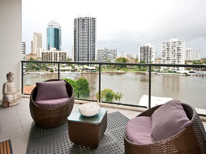 703/6 Tarcoola Crescent ‘Riva on Chevron’, Chevron Island QLD 4217