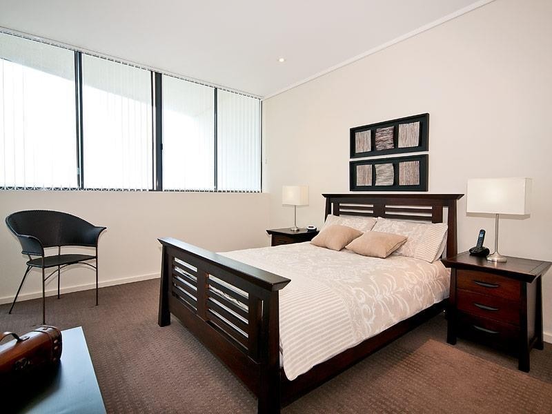 703/6 Tarcoola Crescent ‘Riva on Chevron’, Chevron Island QLD 4217