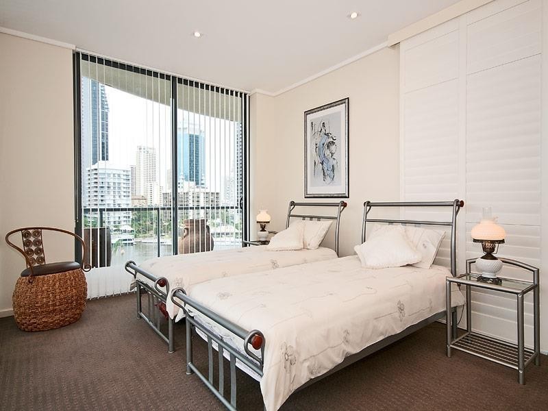 703/6 Tarcoola Crescent ‘Riva on Chevron’, Chevron Island QLD 4217