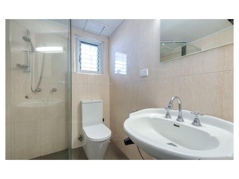 4B/34 Hanlan Street, Surfers Paradise QLD 4217