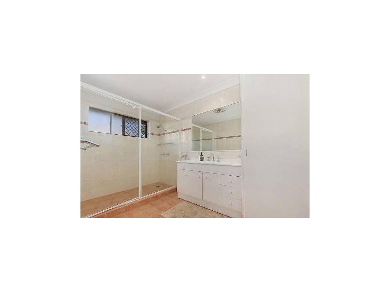 24 Vespa Crescent, Surfers Paradise QLD 4217