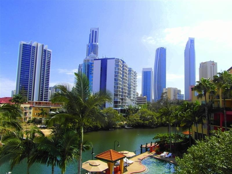 11 Paradise Island, Surfers Paradise QLD 4217