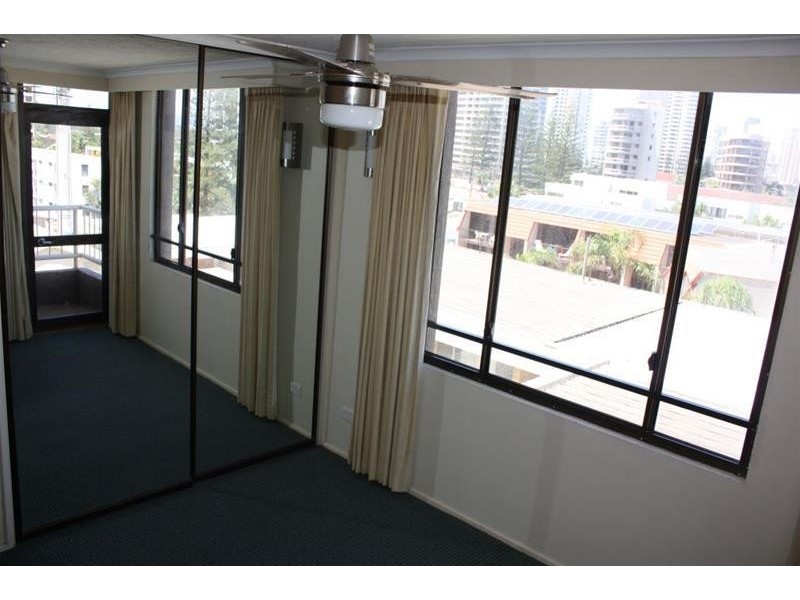 15 Old Burleigh Road, Surfers Paradise QLD 4217