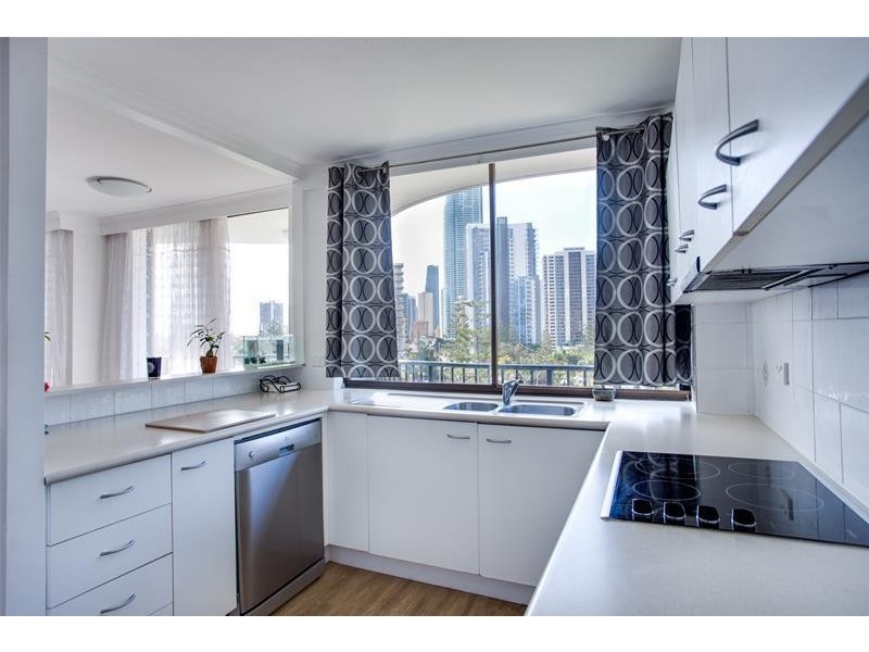 2940 Gold Coast Highway “Silverton”, Surfers Paradise QLD 4217