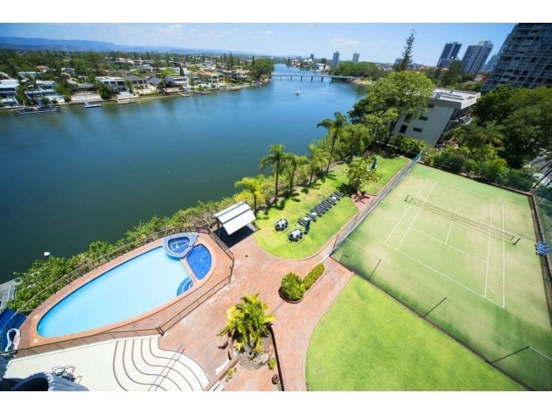 2940 Gold Coast Highway “Silverton”, Surfers Paradise QLD 4217