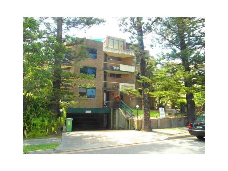 186 Ferny Avenue, Surfers Paradise QLD 4217