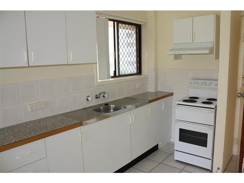 13 Wharf Road, Broadbeach QLD 4218