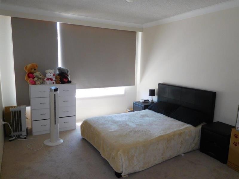 2 Sunrise Boulevard, Surfers Paradise QLD 4217