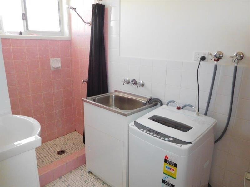 2 Sunrise Boulevard, Surfers Paradise QLD 4217