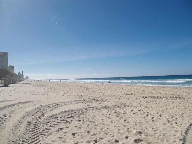 2 Sunrise Boulevard, Surfers Paradise QLD 4217