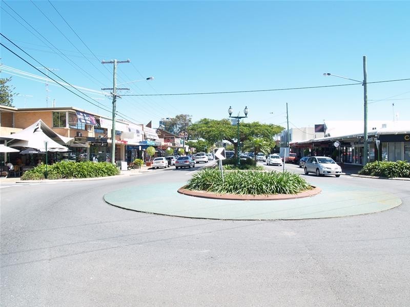 17, 19 & 21 Thomas D 38-40 Darrambal Street, Chevron Island QLD 4217