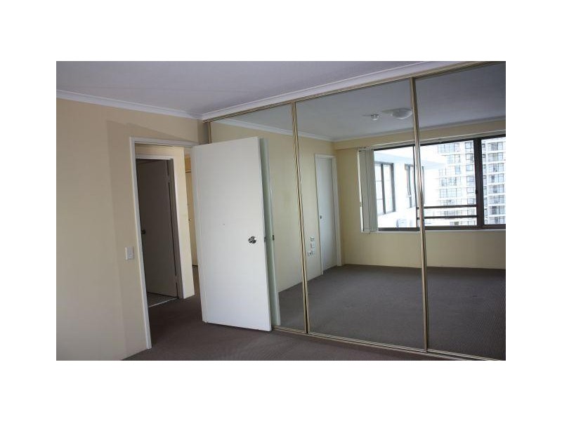 157 Old Burleigh Road (South Pacific Plaza), Broadbeach QLD 4218