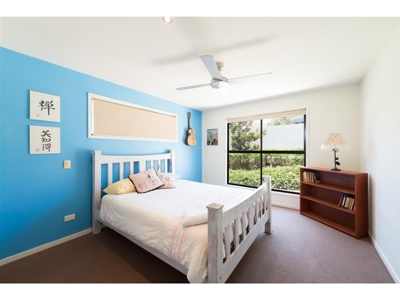 21  Corvus Way, Robina QLD 4226