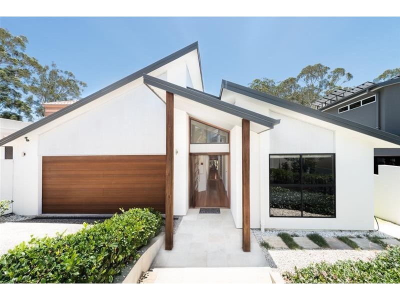 21  Corvus Way, Robina QLD 4226