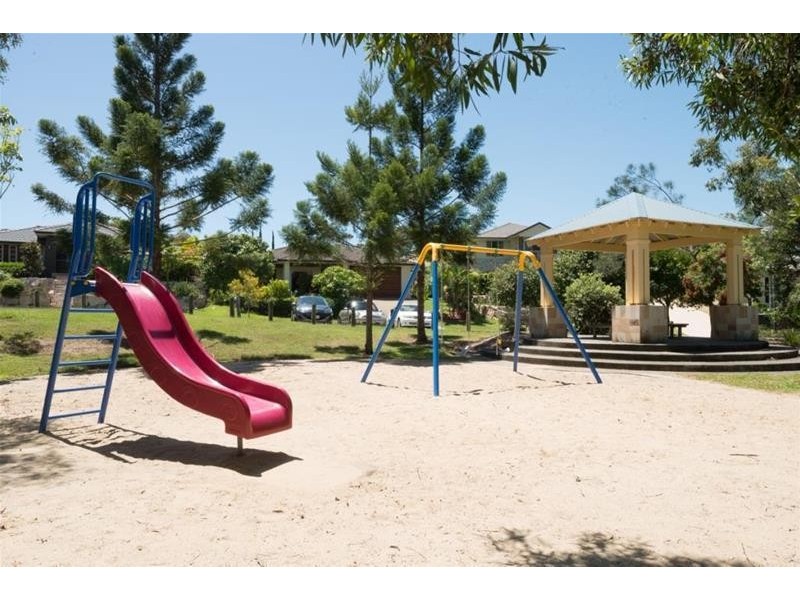 21  Corvus Way, Robina QLD 4226