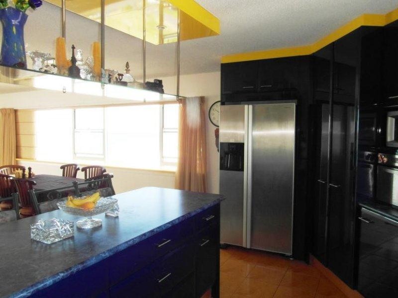 142 Esplanade ‘Pacific Plaza’, Surfers Paradise QLD 4217