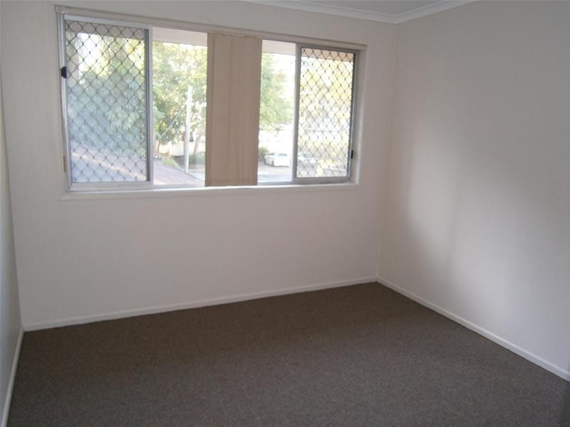 10 Acacia Avenue, Surfers Paradise QLD 4217