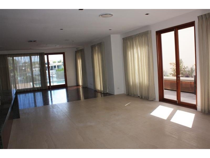 8003 The Parkway, Sanctuary Cove QLD 4212