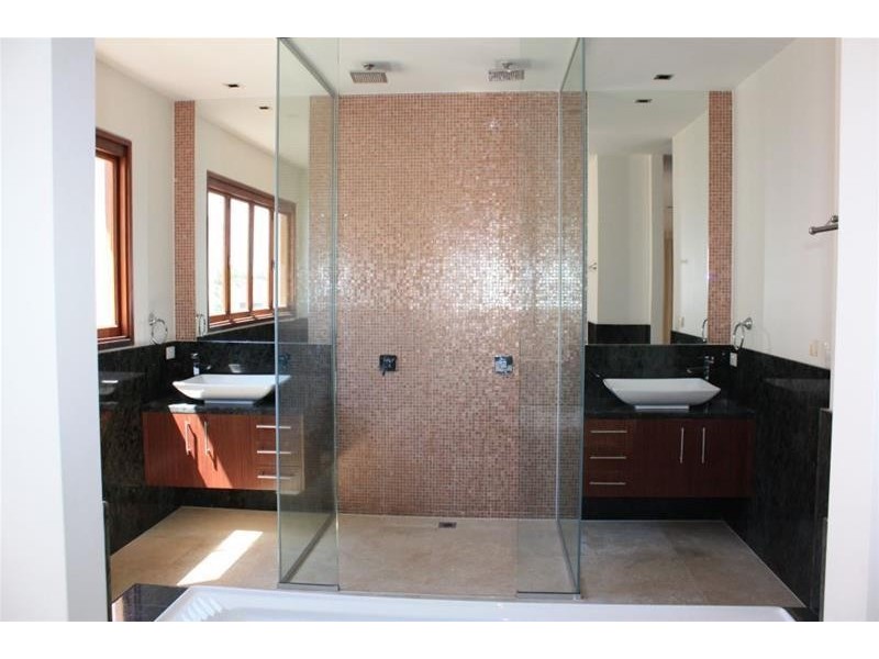 8003 The Parkway, Sanctuary Cove QLD 4212