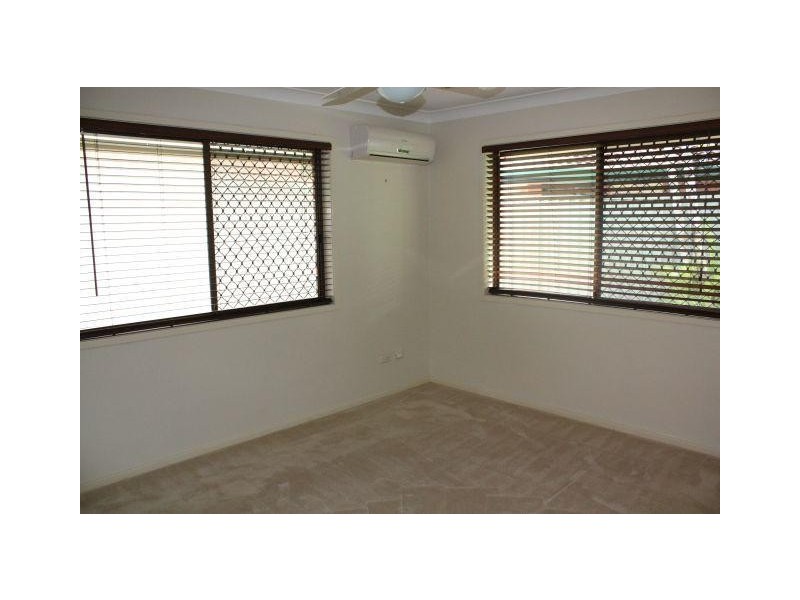 24 Wildwood Court, Bundall QLD 4217