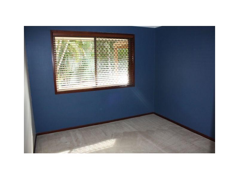 24 Wildwood Court, Bundall QLD 4217