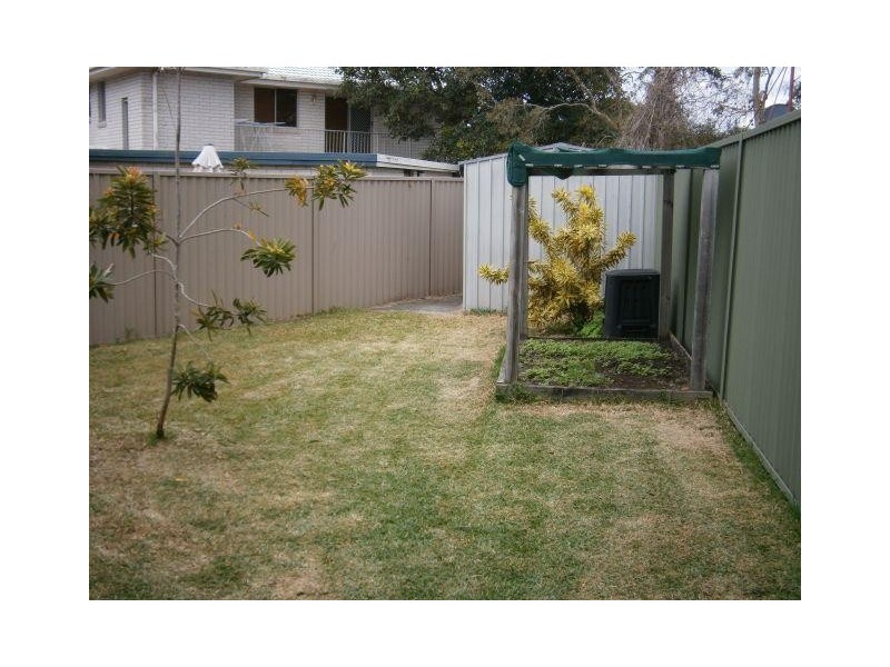 24 Wildwood Court, Bundall QLD 4217