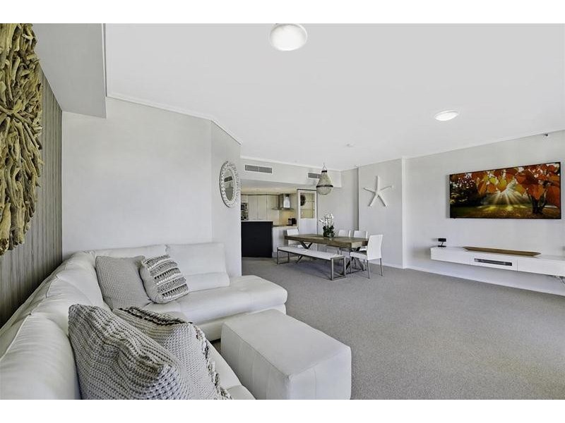 ‘Trilogy’ 21 Cypress Avenue, Surfers Paradise QLD 4217