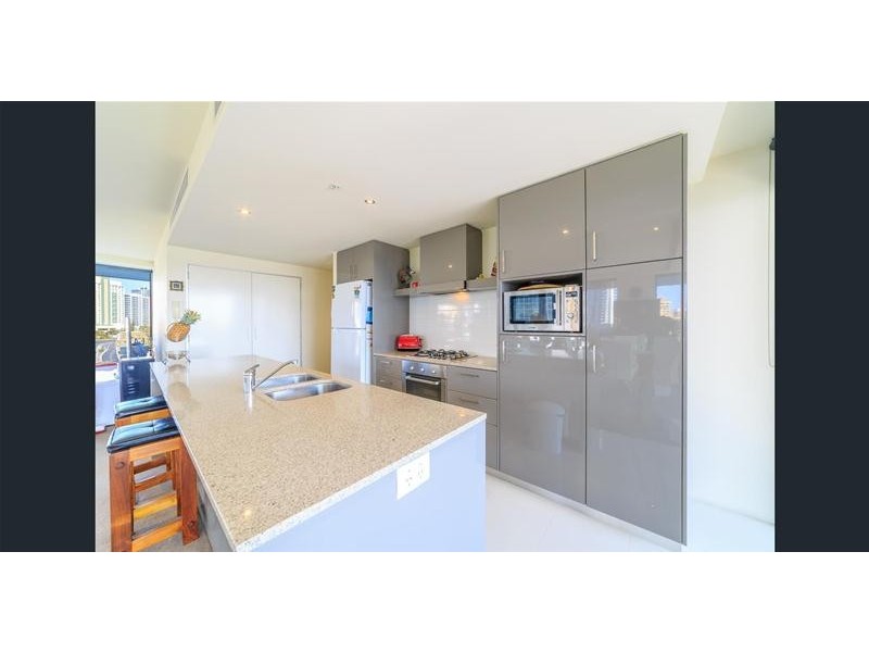 606/4 Wahroonga Place, Surfers Paradise QLD 4217