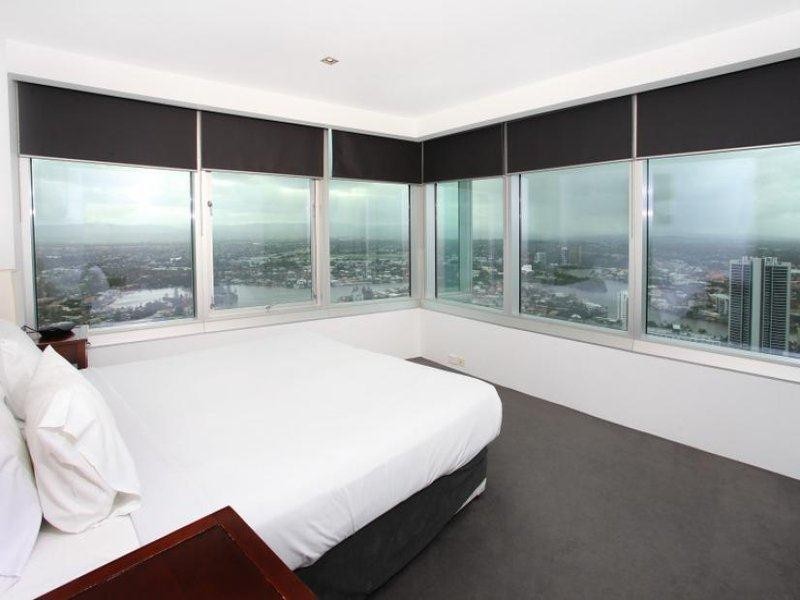 4007 Q1′/9 Hamilton Avenue, Surfers Paradise QLD 4217