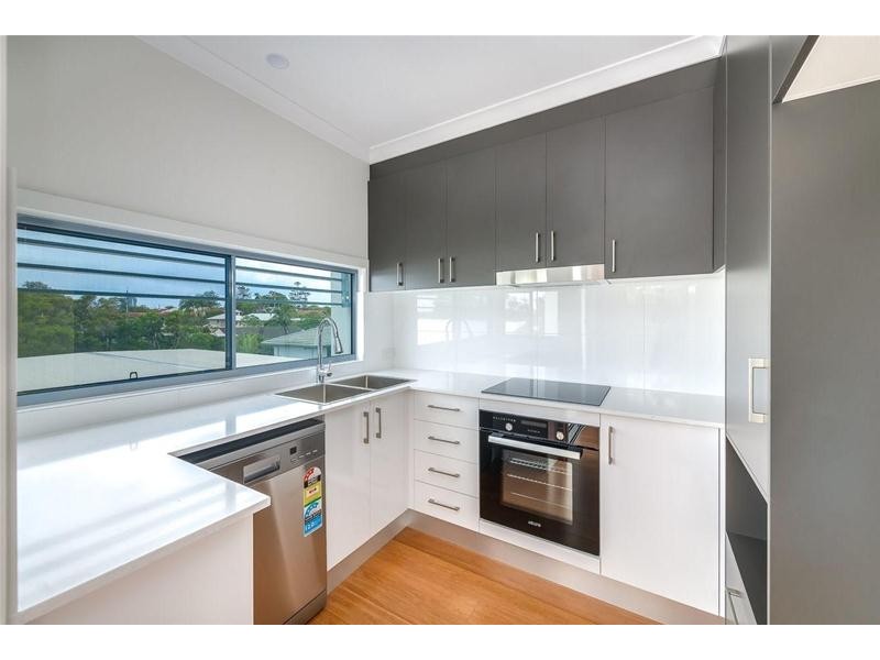 77 Minnie Street, Southport QLD 4215