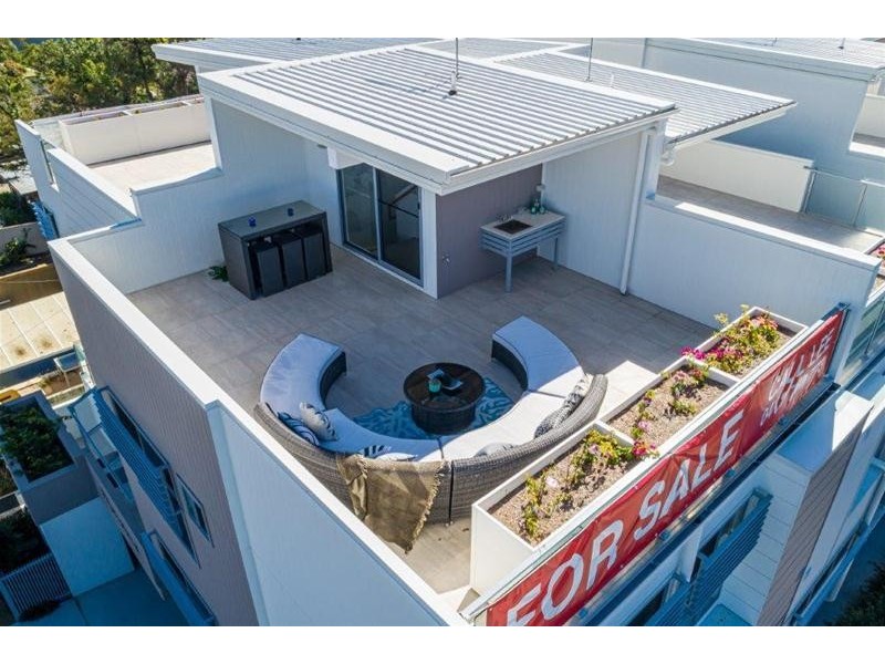 77 Minnie Street, Southport QLD 4215