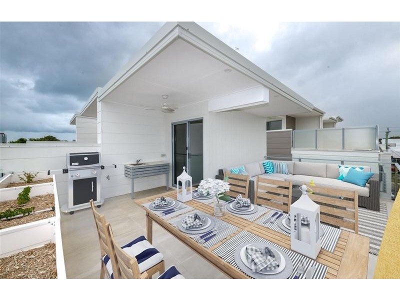 77 Minnie Street, Southport QLD 4215