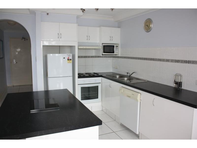 28 Northcliffe Terrace (Longbeach), Surfers Paradise QLD 4217