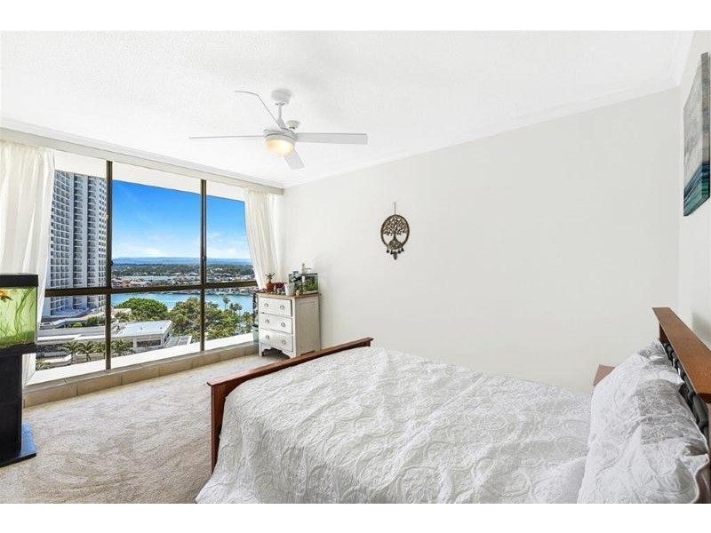 15D/1 Higman Street, Surfers Paradise QLD 4217