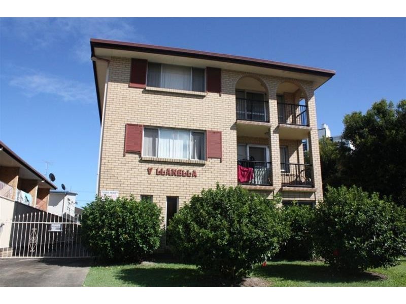 38 Peninsular Drive, Surfers Paradise QLD 4217