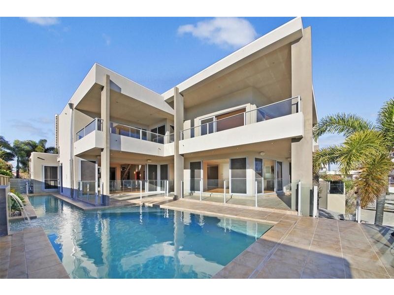 6 Seafarer Court, Paradise Waters QLD 4217