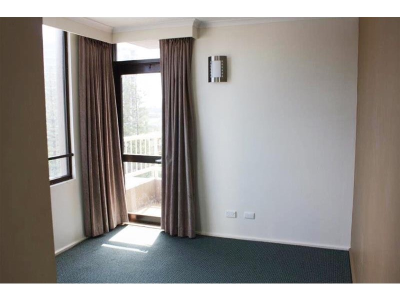 15 Old Burleigh Road, Surfers Paradise QLD 4217