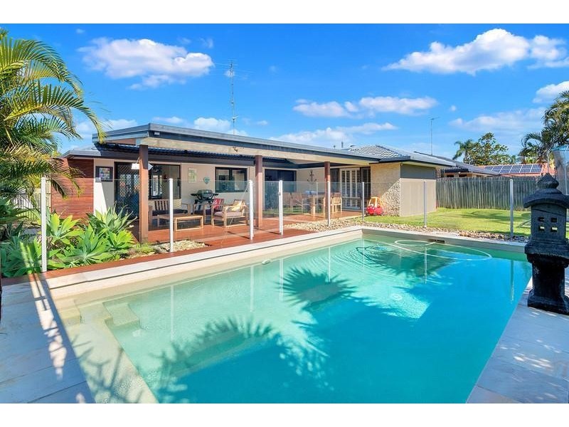 78 Campbell Street, Sorrento QLD 4217