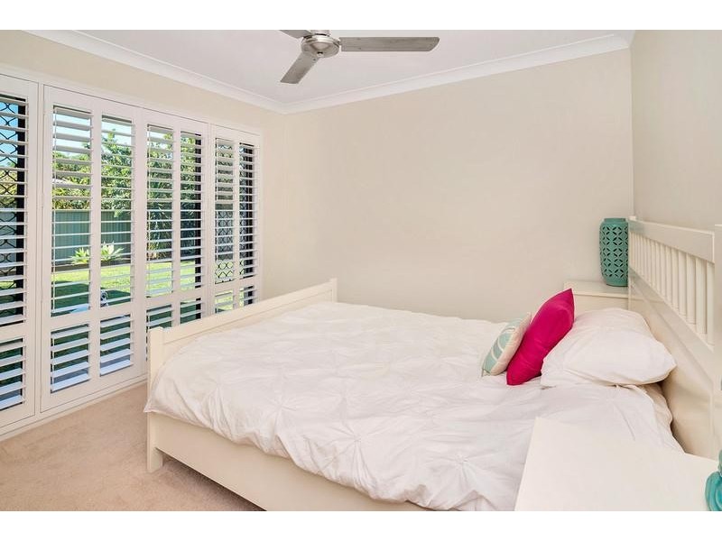 78 Campbell Street, Sorrento QLD 4217