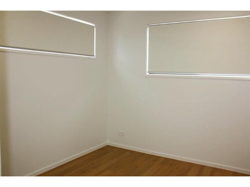 2/130 Rio Vista Boulevard, Broadbeach Waters QLD 4218