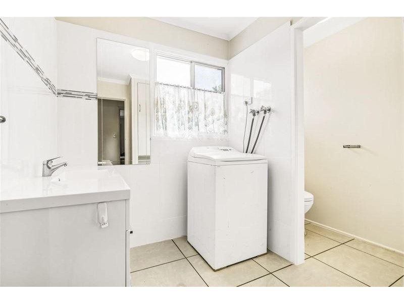 15 Berrigan Street, Southport QLD 4215